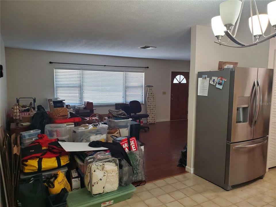 Vendido Recientemente: $189,900 (2 camas, 2 baños, 1138 Pies cuadrados)