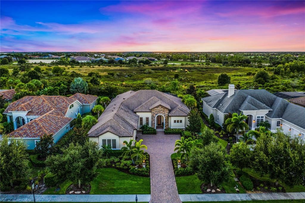 Recently Sold: $1,875,000 (3 beds, 4 baths, 3393 Square Feet)