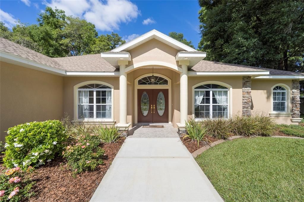 Recently Sold: $475,000 (4 beds, 3 baths, 2603 Square Feet)