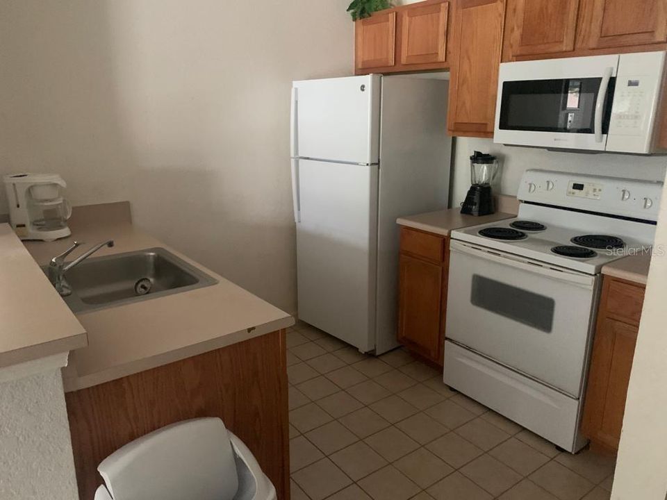 Recently Rented: $1,500 (3 beds, 2 baths, 1296 Square Feet)