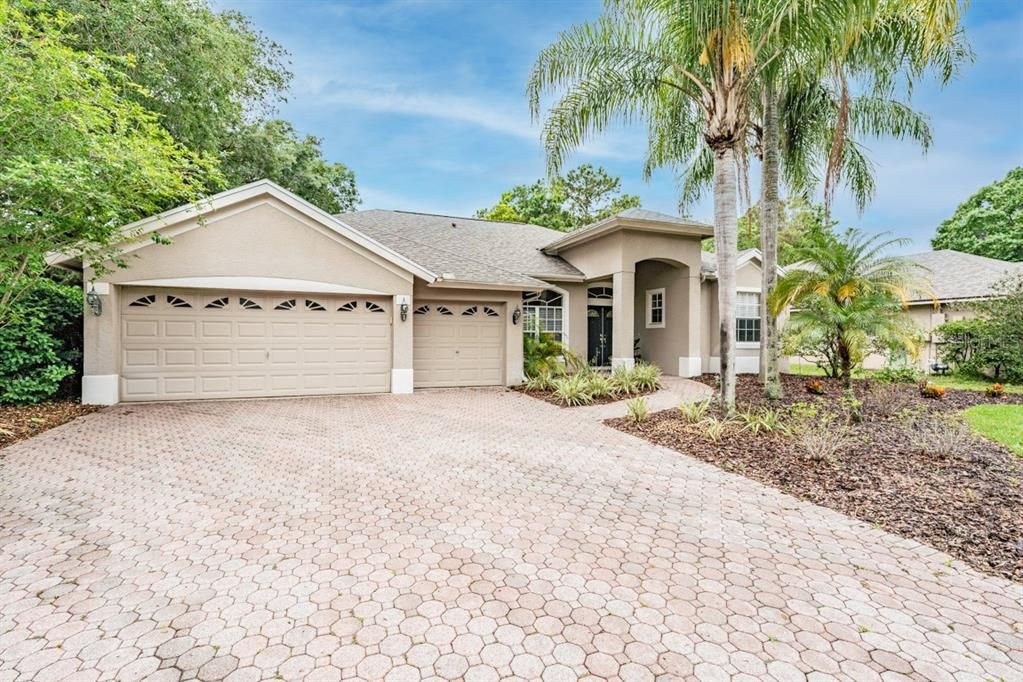 Recently Sold: $525,000 (4 beds, 3 baths, 2242 Square Feet)