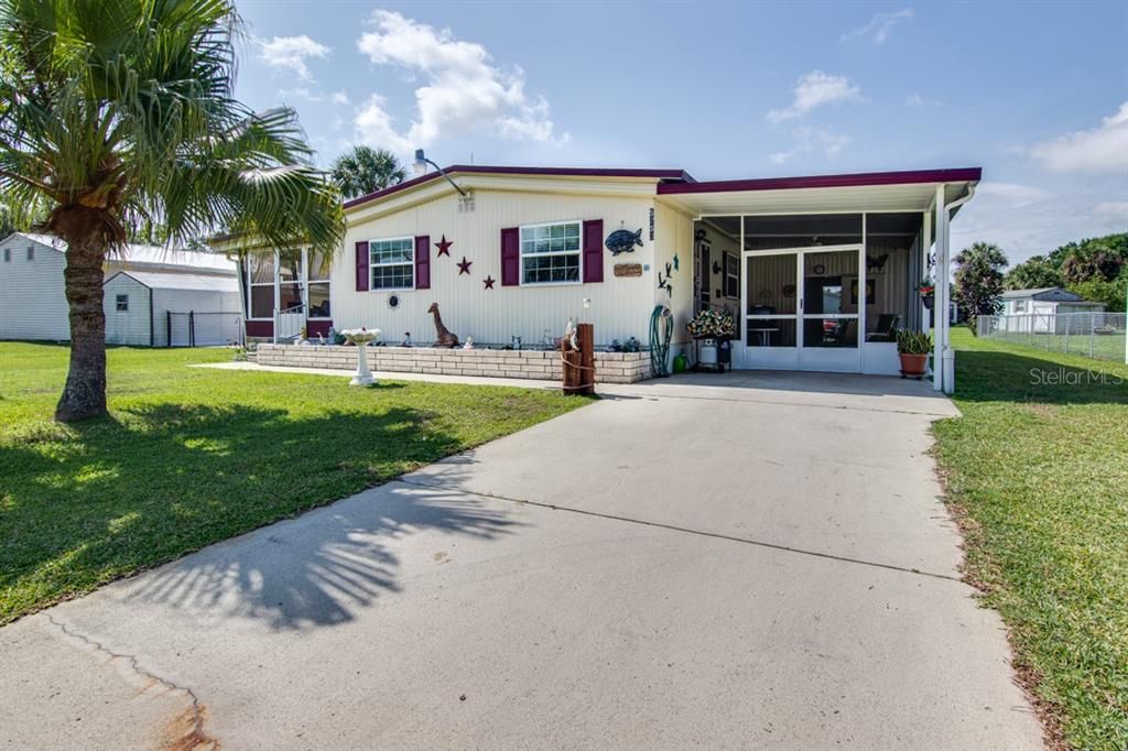 Recently Sold: $90,000 (2 beds, 2 baths, 960 Square Feet)