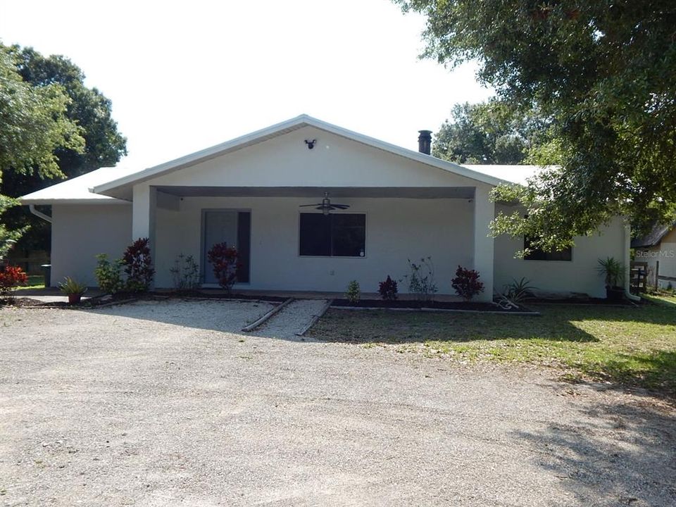 Recently Sold: $230,000 (3 beds, 1 baths, 1280 Square Feet)