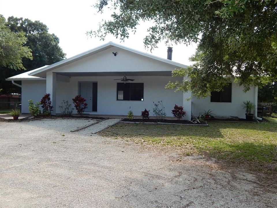 Recently Sold: $230,000 (3 beds, 1 baths, 1280 Square Feet)