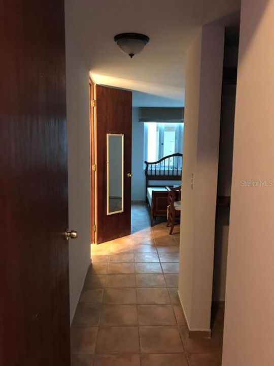 Vendido Recientemente: $925,000 (4 camas, 3 baños, 3459 Pies cuadrados)