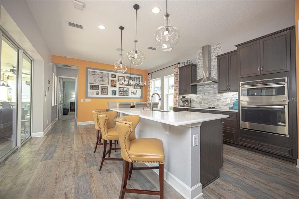 Recently Sold: $574,889 (3 beds, 2 baths, 2534 Square Feet)