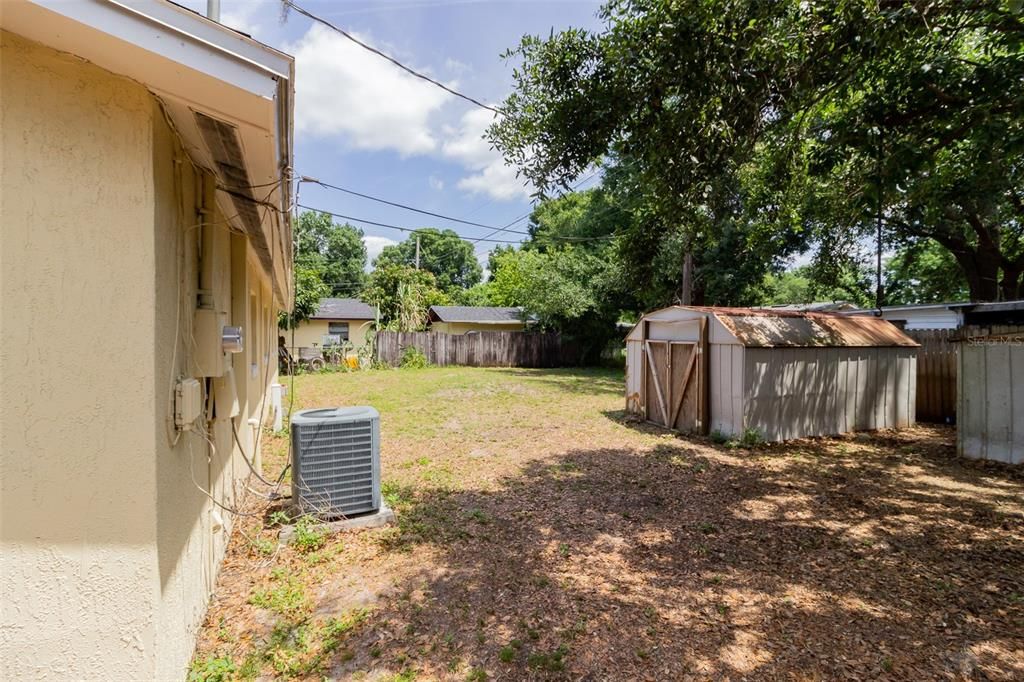 Recently Sold: $179,900 (3 beds, 1 baths, 1390 Square Feet)