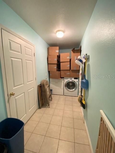 Recently Rented: $1,500 (2 beds, 2 baths, 1074 Square Feet)