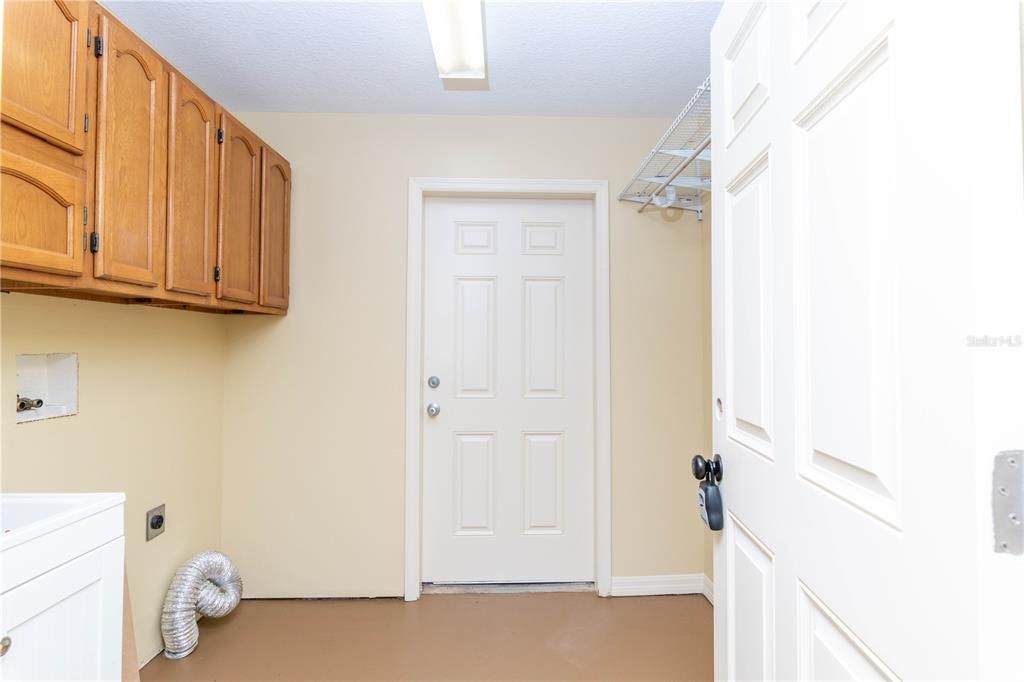 Air Conditioned Laundry Room