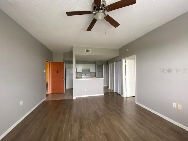Recently Sold: $119,900 (1 beds, 1 baths, 643 Square Feet)