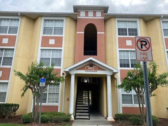 Recently Sold: $119,900 (1 beds, 1 baths, 643 Square Feet)