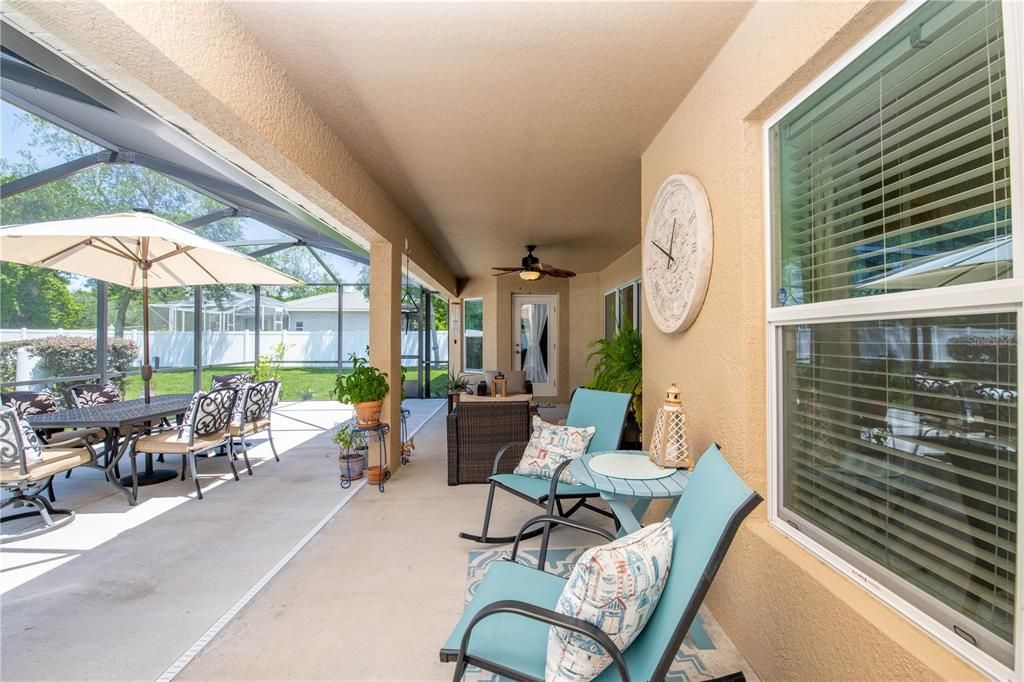 Recently Sold: $320,000 (3 beds, 2 baths, 1981 Square Feet)