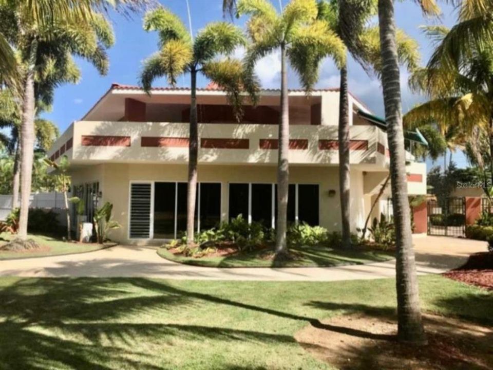 Recently Sold: $230,000 (3 beds, 2 baths, 1605 Square Feet)