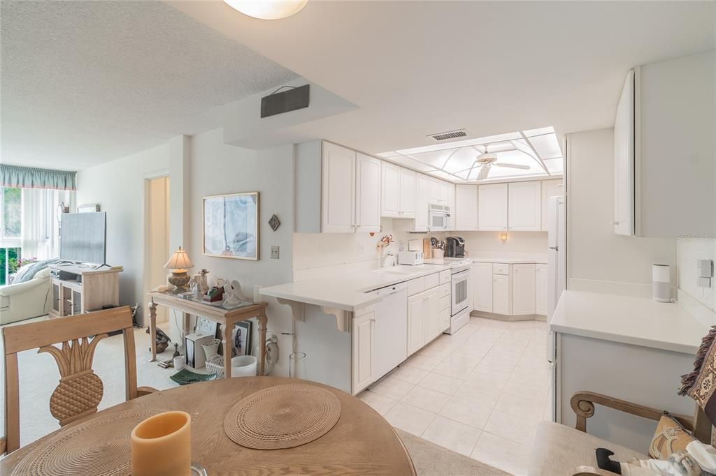 Recently Sold: $249,000 (2 beds, 2 baths, 1235 Square Feet)