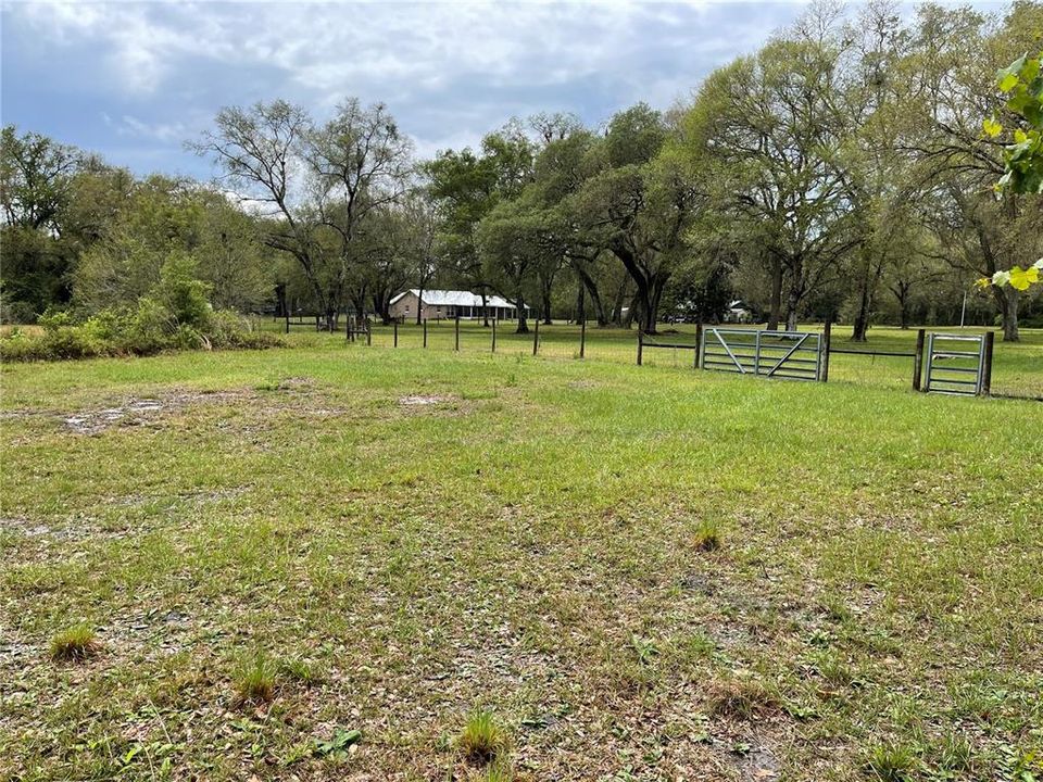 Vendido Recientemente: $79,900 (4.84 acres)