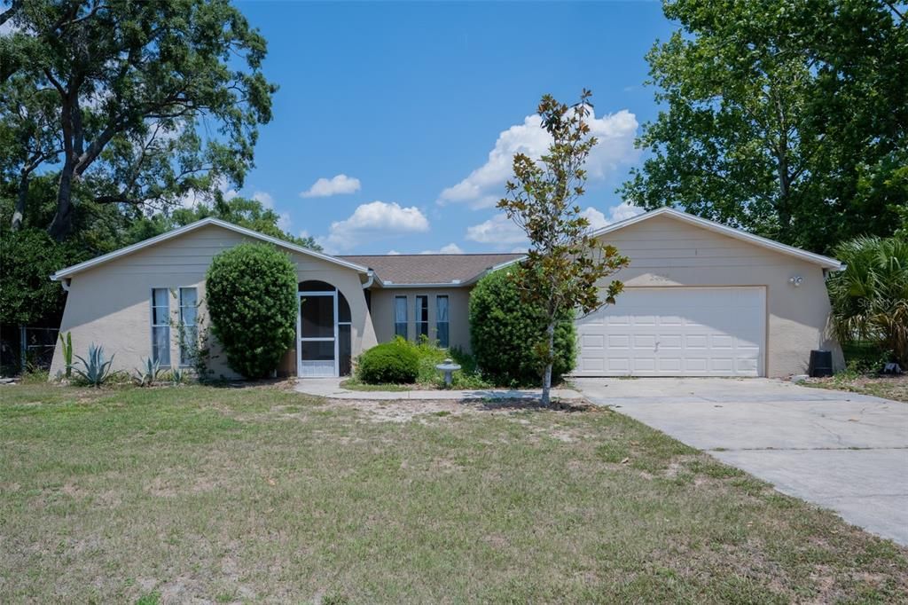 Recently Sold: $260,000 (4 beds, 3 baths, 2537 Square Feet)