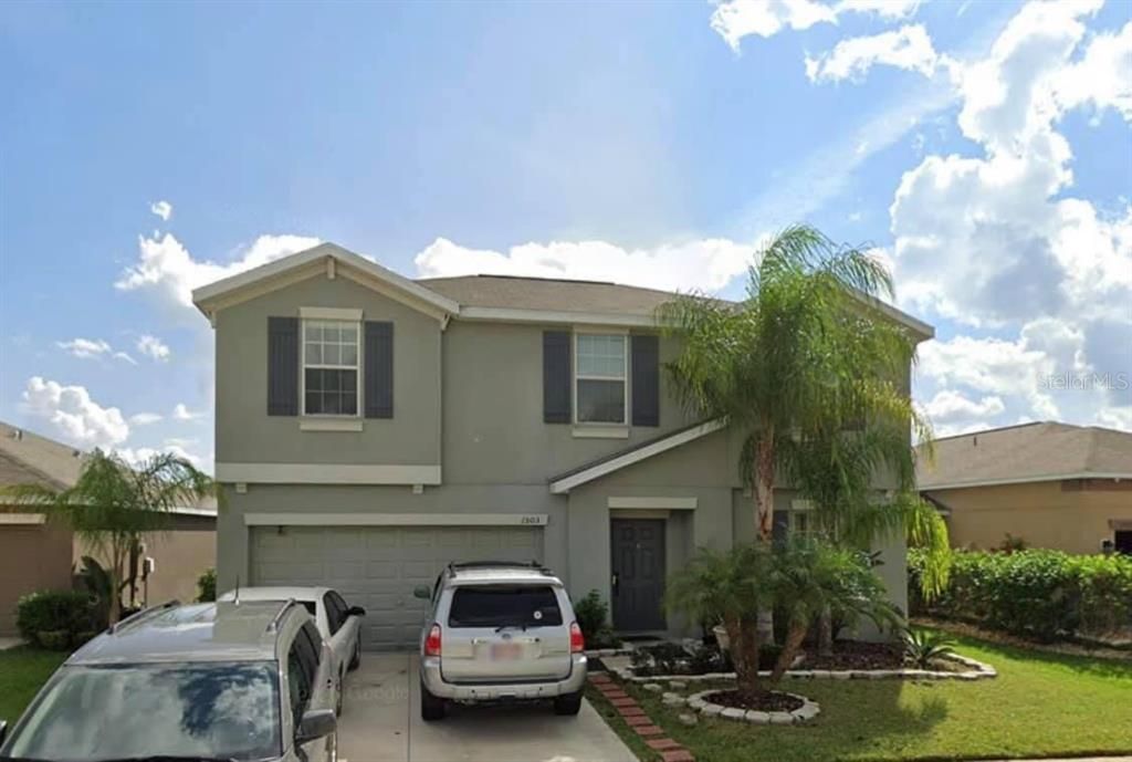 Recently Sold: $290,000 (5 beds, 2 baths, 2949 Square Feet)