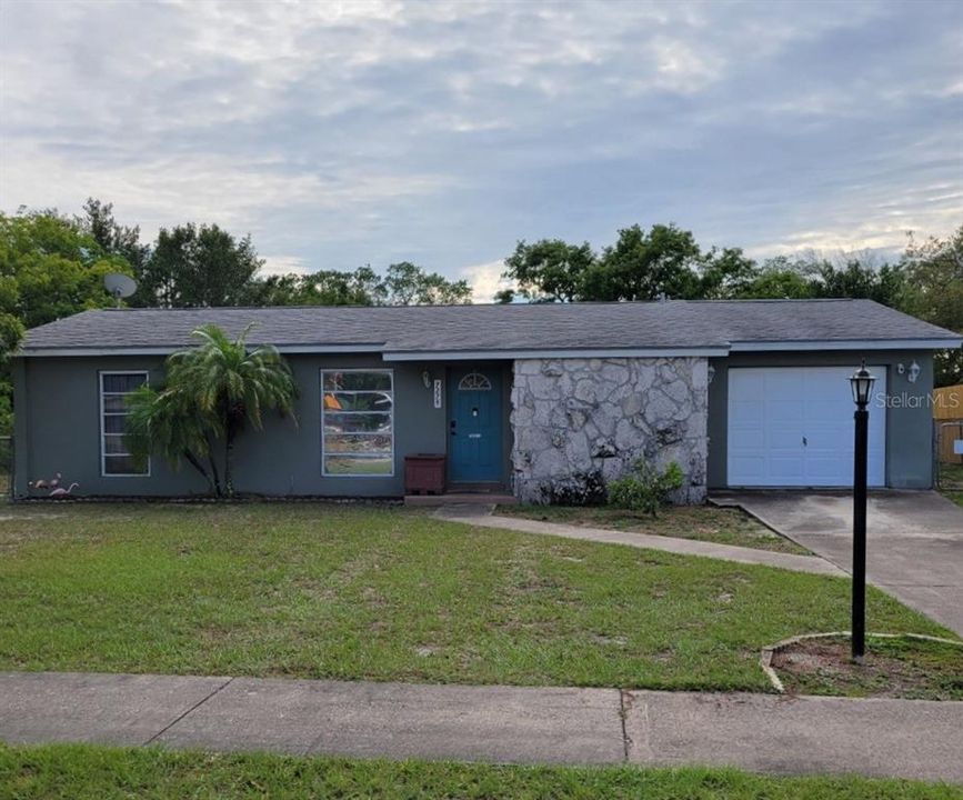 Recently Sold: $145,000 (2 beds, 1 baths, 1024 Square Feet)