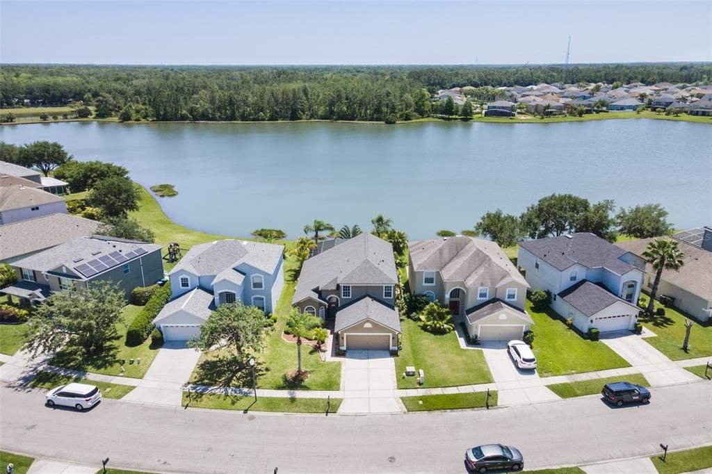 Recently Sold: $385,000 (4 beds, 2 baths, 2295 Square Feet)