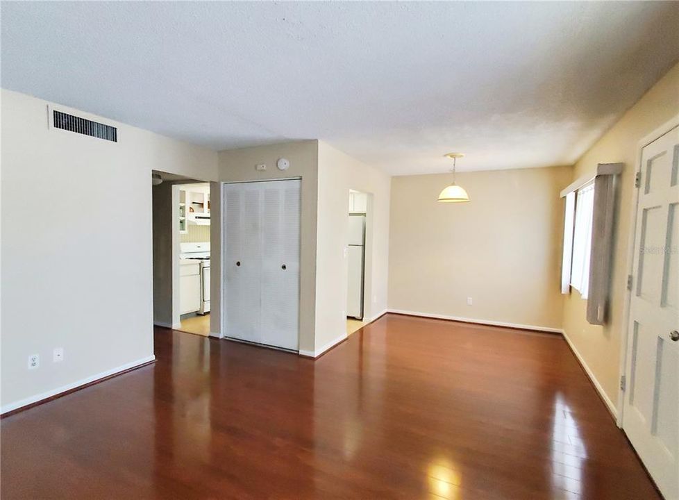 Recently Sold: $69,900 (1 beds, 1 baths, 768 Square Feet)