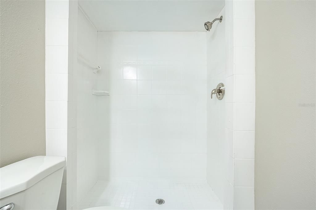 最近售出: $479,900 (4 贝兹, 2 浴室, 1639 平方英尺)