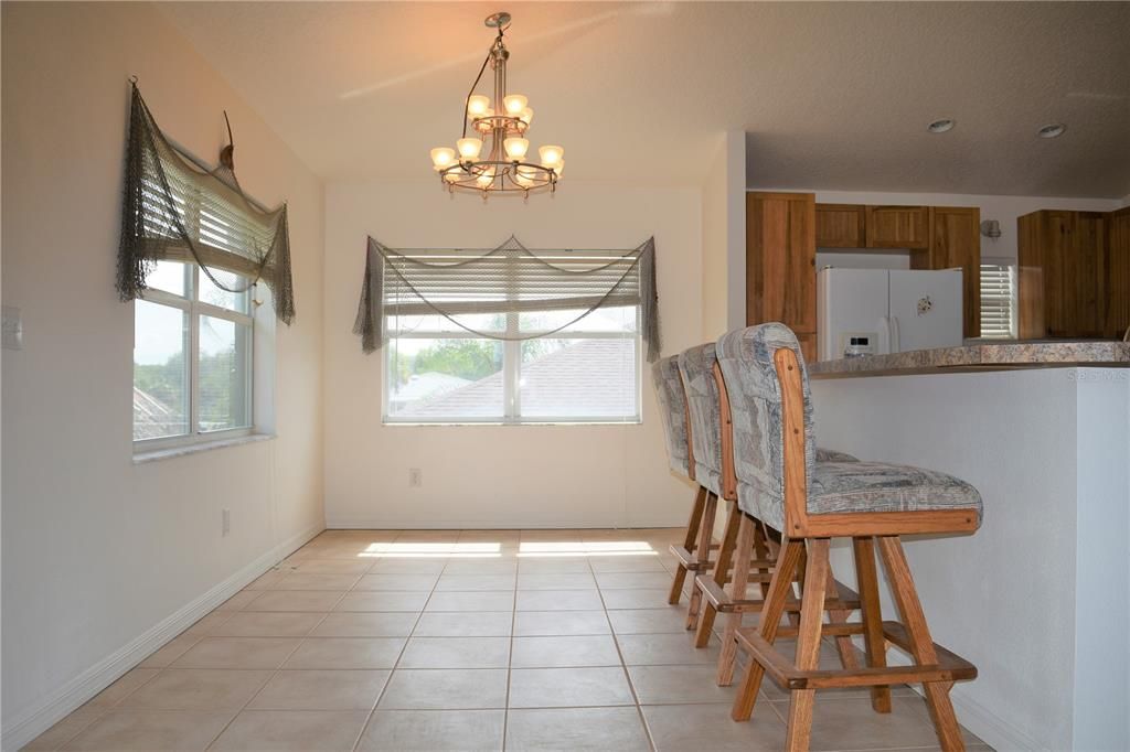 Recently Sold: $424,900 (3 beds, 3 baths, 2370 Square Feet)