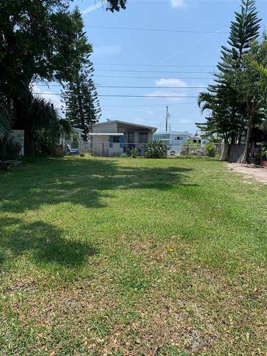 Vendido Recientemente: $18,500 (0.05 acres)