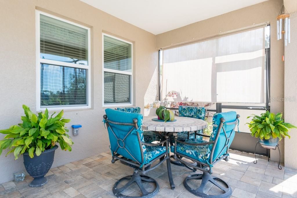 Recently Sold: $410,000 (4 beds, 2 baths, 2361 Square Feet)