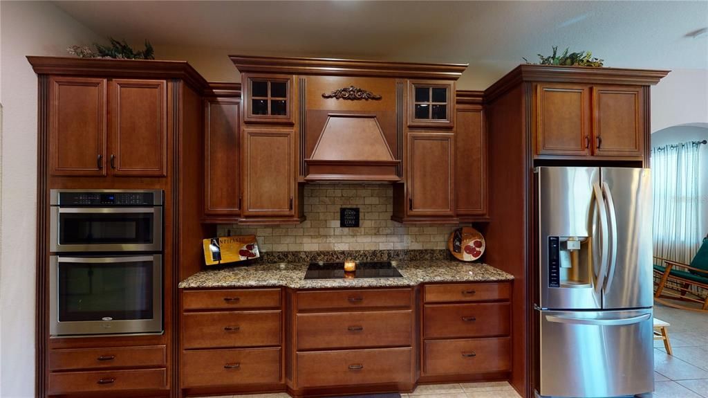 Look at these beautiful kitchen cabinets