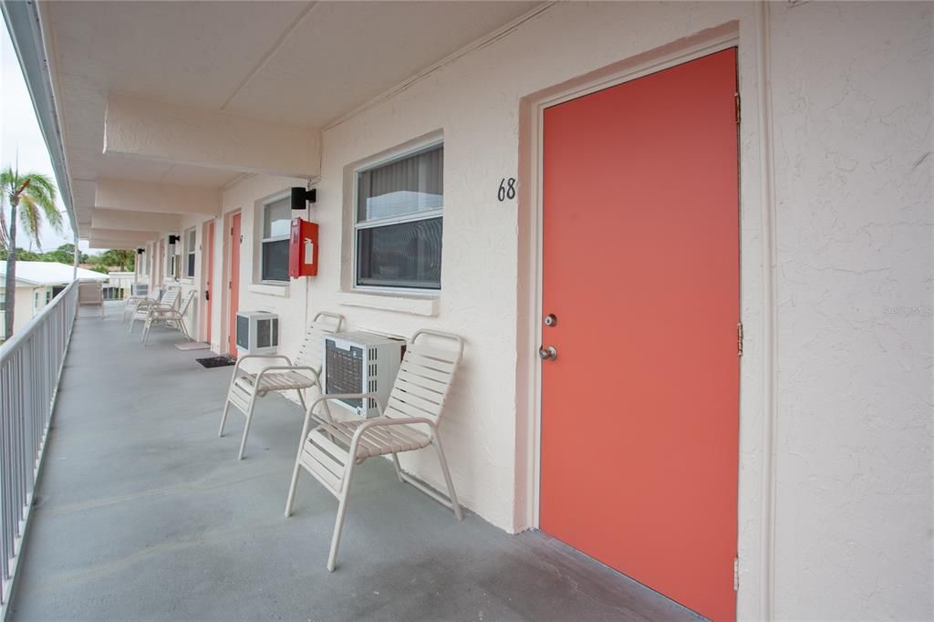 Recently Sold: $130,000 (1 beds, 1 baths, 240 Square Feet)