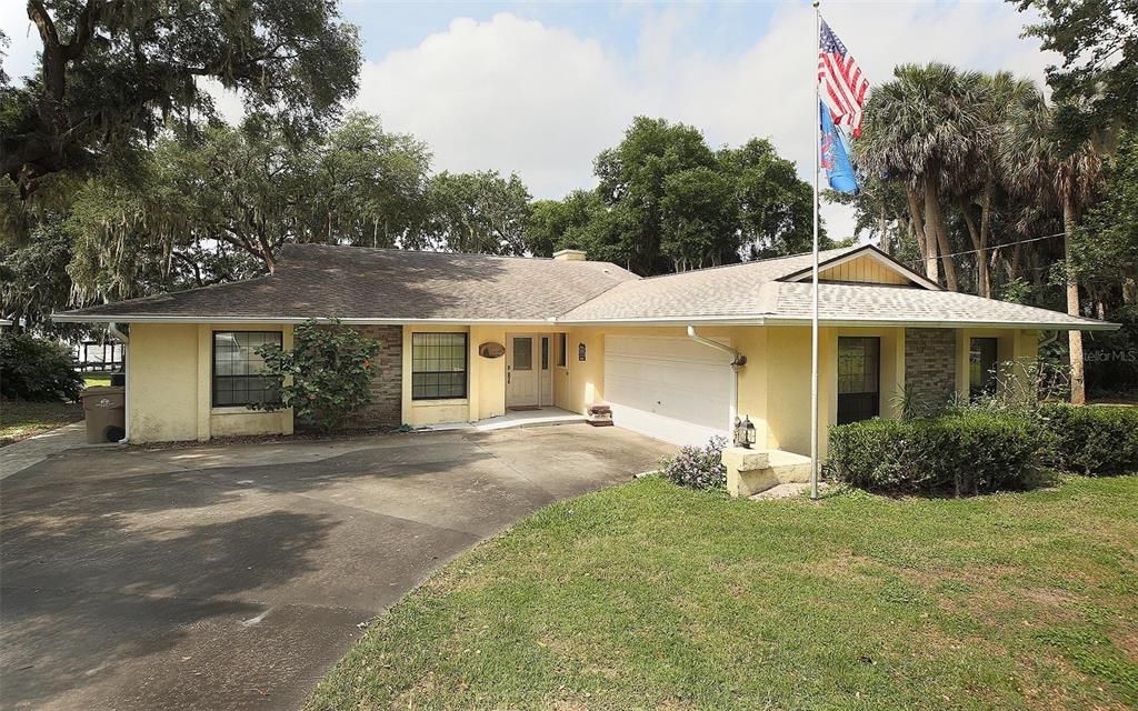 Recently Sold: $525,000 (4 beds, 3 baths, 2262 Square Feet)