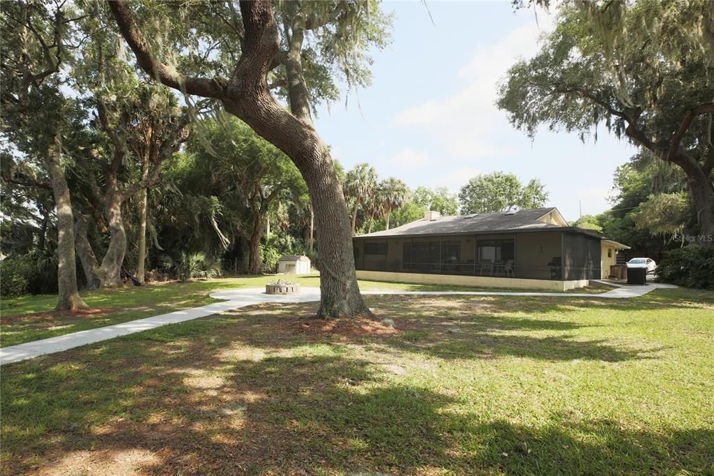 Recently Sold: $525,000 (4 beds, 3 baths, 2262 Square Feet)