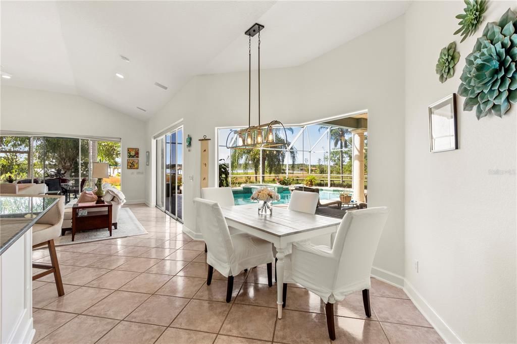 Recently Sold: $775,000 (4 beds, 3 baths, 3888 Square Feet)
