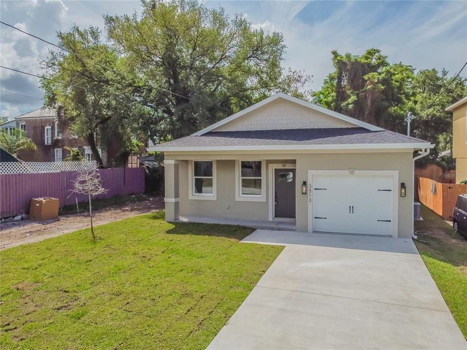 Recently Sold: $260,000 (3 beds, 2 baths, 1200 Square Feet)