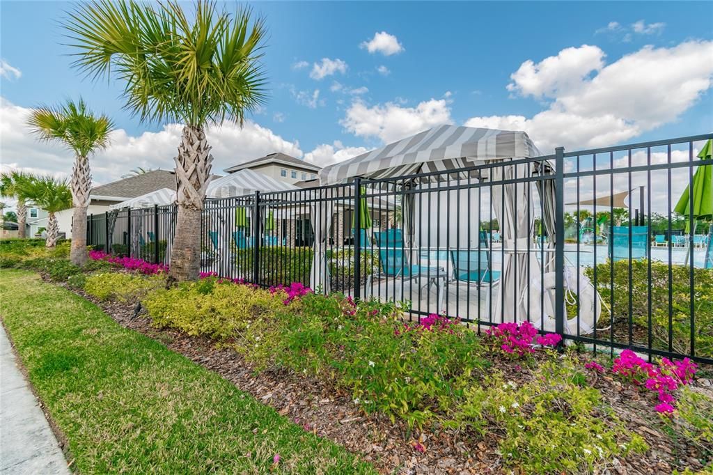 Recently Sold: $289,000 (4 beds, 2 baths, 2613 Square Feet)
