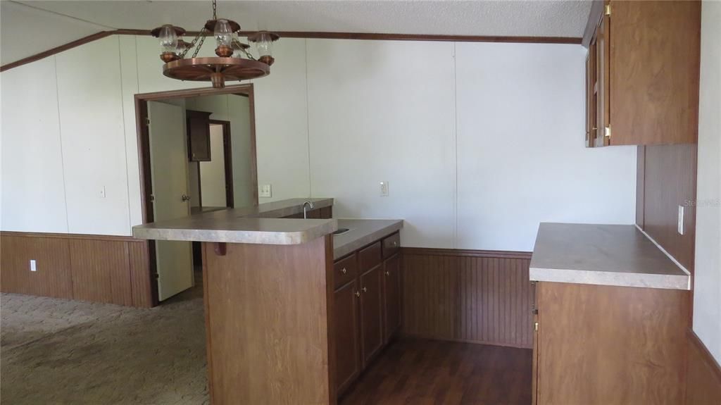 Vendido Recientemente: $115,000 (4 camas, 2 baños, 2280 Pies cuadrados)