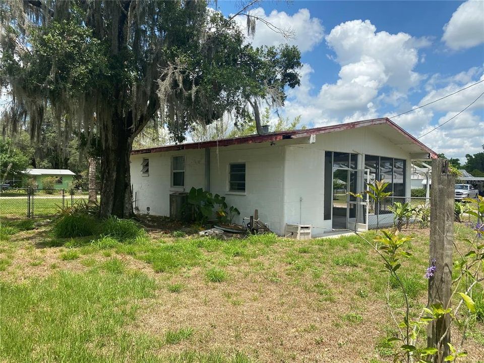 Recently Sold: $78,000 (2 beds, 1 baths, 780 Square Feet)