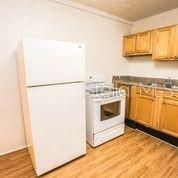 Recently Rented: $800 (1 beds, 1 baths, 568 Square Feet)