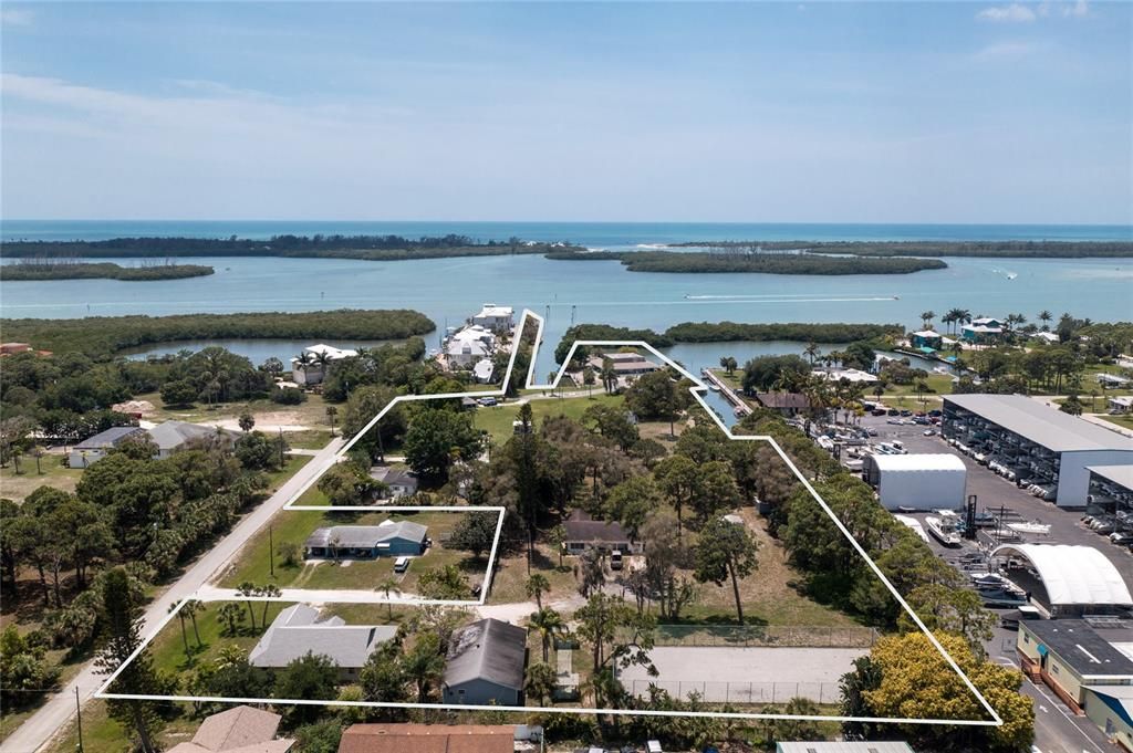 Recently Sold: $3,950,000 (0 beds, 0 baths, 10541 Square Feet)