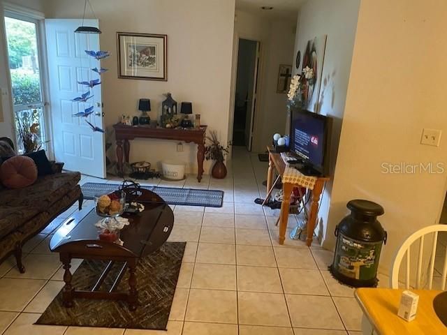 Recently Sold: $132,000 (2 beds, 2 baths, 1068 Square Feet)