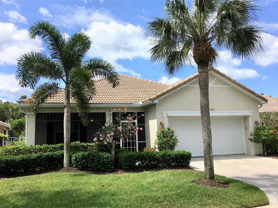 Vendido Recientemente: $410,000 (2 camas, 2 baños, 1661 Pies cuadrados)