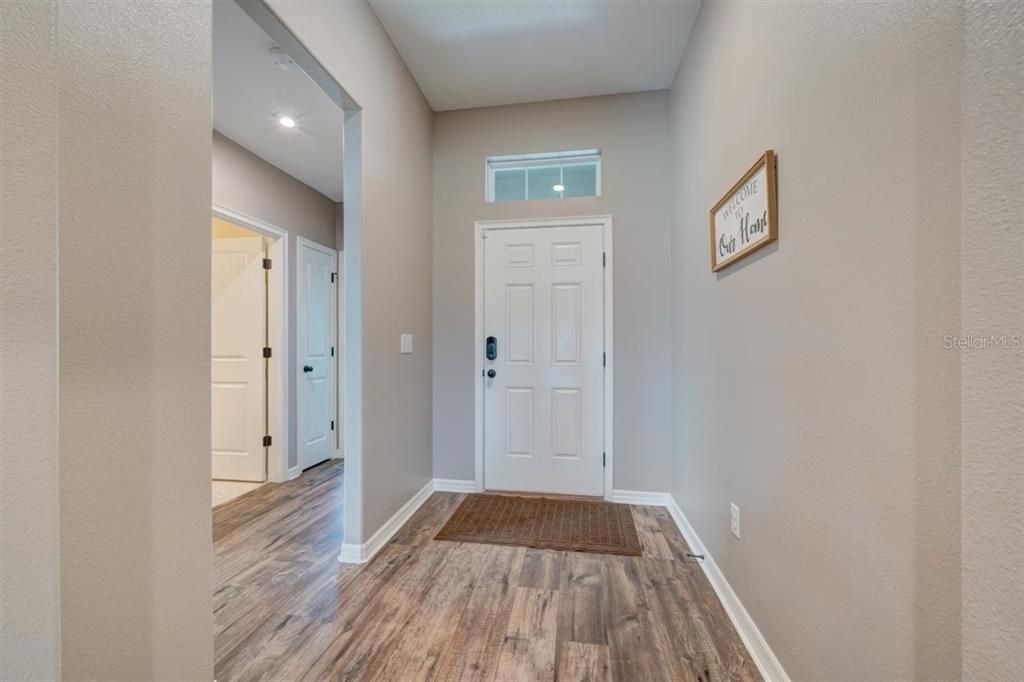 Recently Sold: $279,000 (3 beds, 2 baths, 1521 Square Feet)