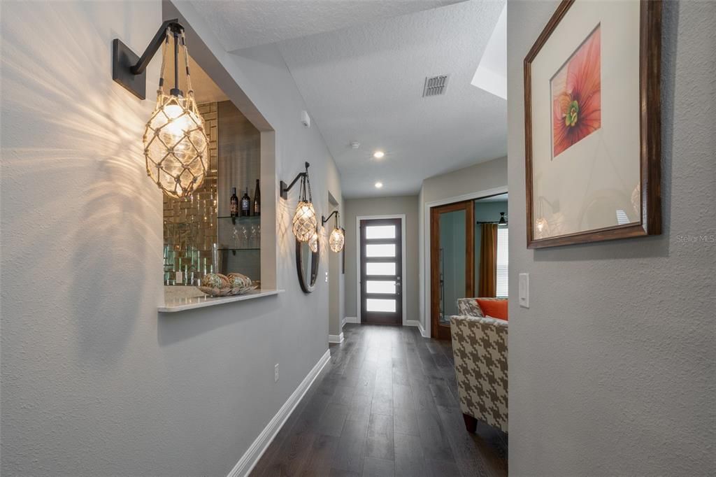 Recently Sold: $700,000 (4 beds, 3 baths, 2776 Square Feet)