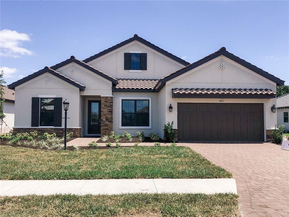 Recently Sold: $669,559 (3 beds, 3 baths, 2296 Square Feet)