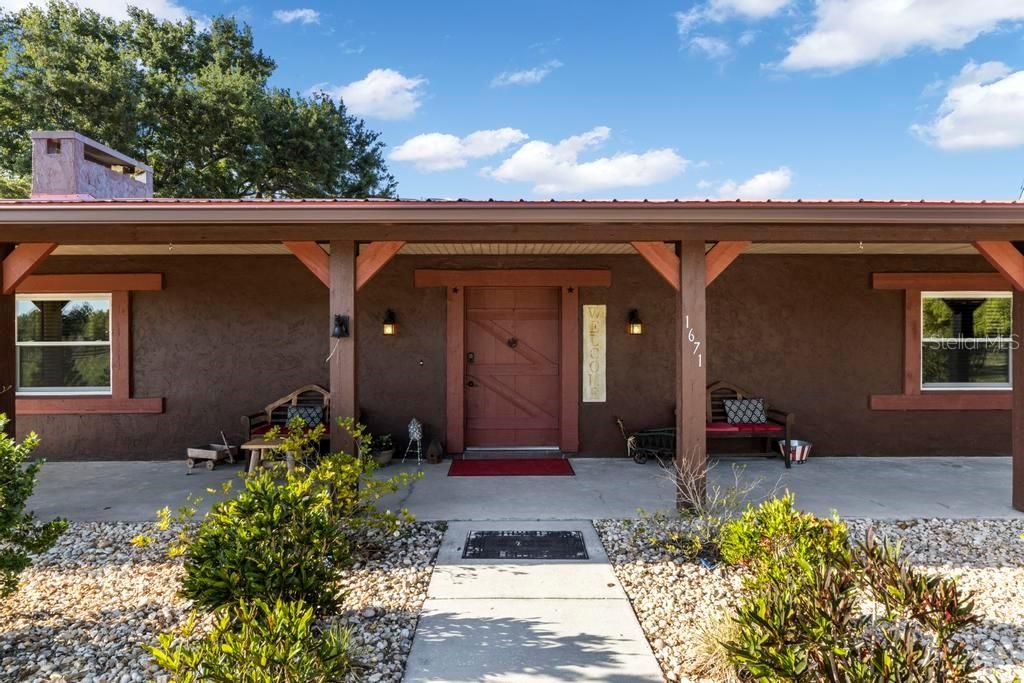 Recently Sold: $424,900 (3 beds, 2 baths, 1756 Square Feet)