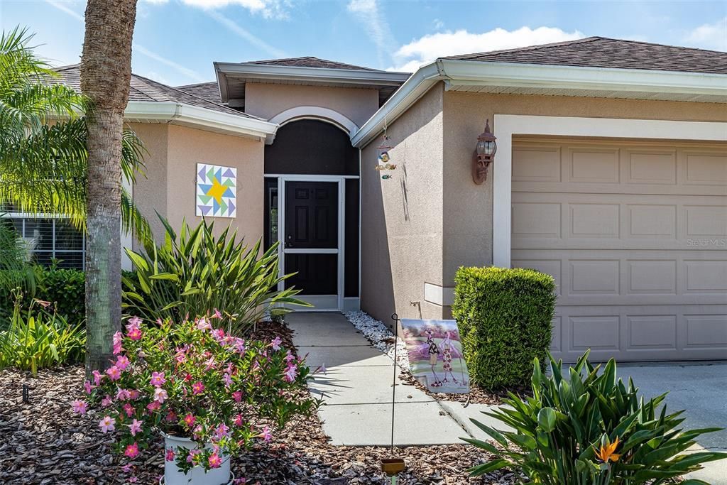 Recently Sold: $239,900 (2 beds, 2 baths, 1489 Square Feet)