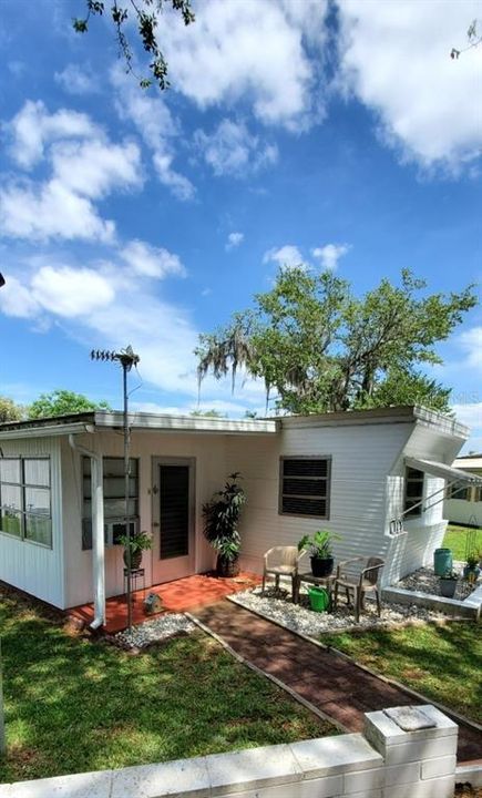 Recently Sold: $42,500 (2 beds, 1 baths, 700 Square Feet)