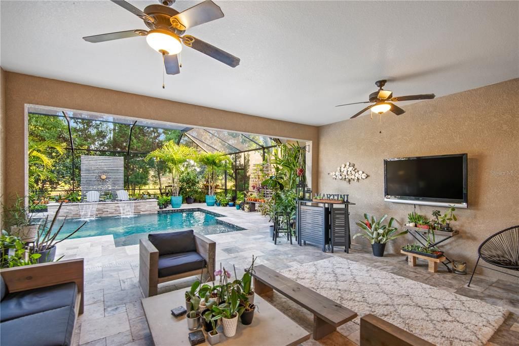 Recently Sold: $750,000 (5 beds, 3 baths, 3612 Square Feet)