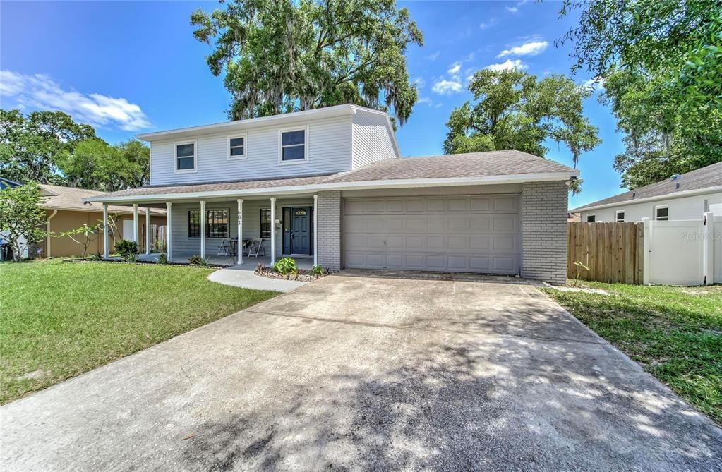 Recently Sold: $325,000 (4 beds, 2 baths, 2439 Square Feet)