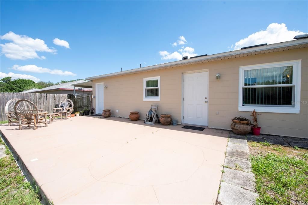 Recently Sold: $175,000 (3 beds, 1 baths, 1088 Square Feet)